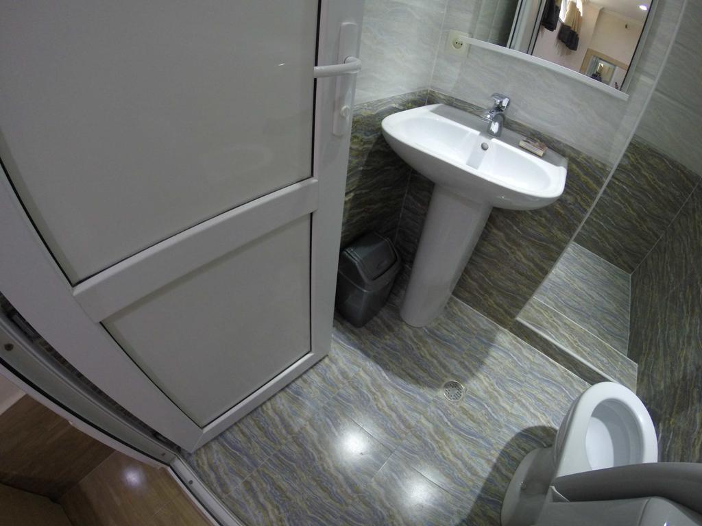 Guest House Rampa Tbilisi Exterior foto